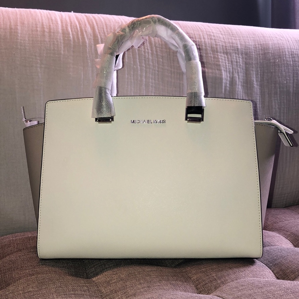 NWT Michael Michael Koors Large ZIP-Top Satchel - Picture 2 of 7